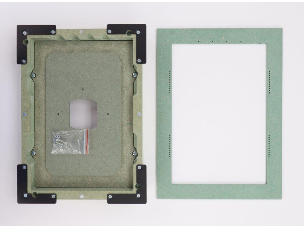 Wall-Smart 028-1-978-WO RETROFIT MOUNT for new savant 10in screen, Unpainted