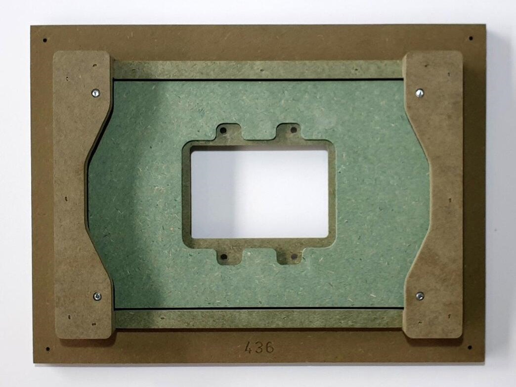Wall-Smart 10-01-436 New Construction Adapter for Savant ITP-E8000 8 inch Screen - Image 2